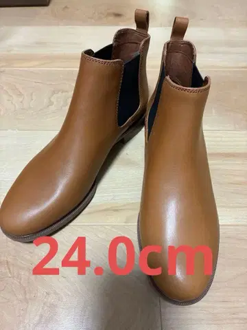 Clarks (클락스) 여성용 테일러샤인 첼시 부츠