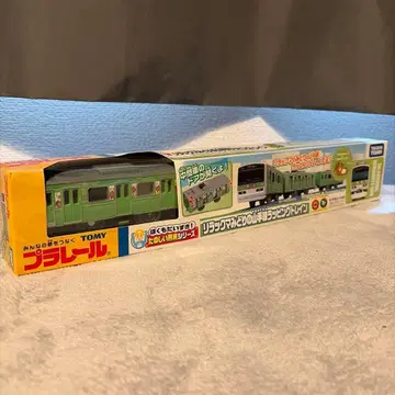 프라레일 리락쿠마 미도리 야마노테선 랩핑 기차 차량