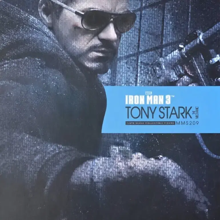 rose toy poodle Tony Stark Suits Up as Iron Man with New The Avengers Hot Toys Figure