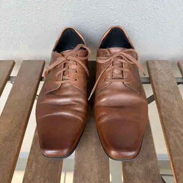 클락스 가죽 신발