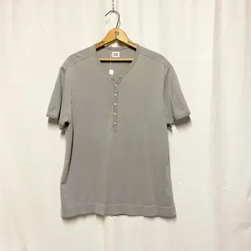 C.P.company 헨리넥 T