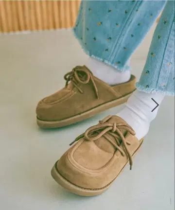 niko and. 슬라이드 모카신 신발 M