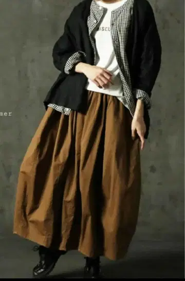 새상품급 Soulberry 브라운 벌룬 롱 스커트 M