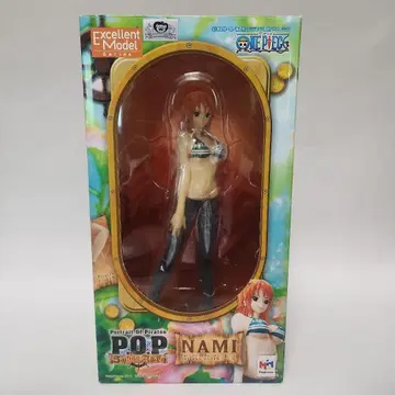 원피스 P.O.P 나미 피규어