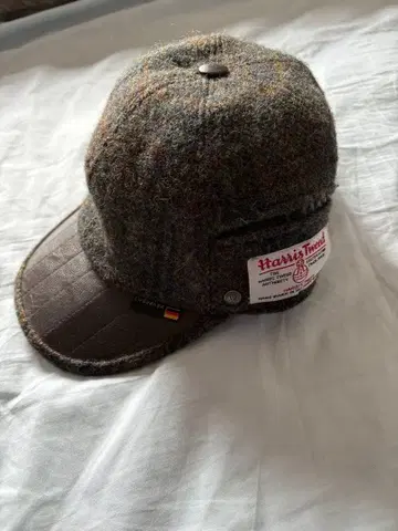Harris Tweed 귀도리 달린 사슴 사냥 모자 (디어스토커 햇)