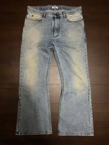 ERL 24SS blue stars distressed jeans