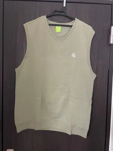 CROWN FLEECE VEST / HUF 니트 베스트