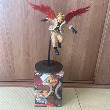 AMAZING HEROES 호크스 피규어