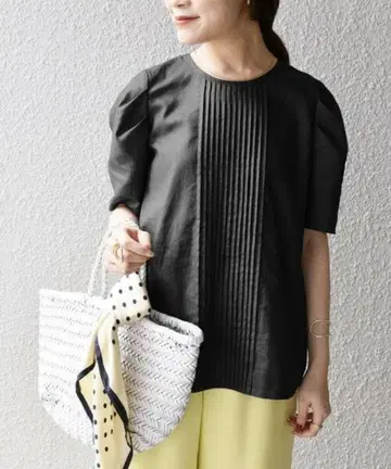 SHIPS 레이온 린넨 턱 슬리브 블라우스 12,980엔