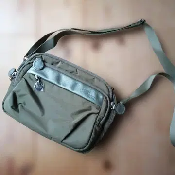 [ 미사용품 ] 카나나 프로젝트 숄더백 올리브 그린