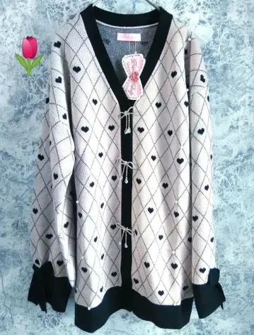 Princess Melody 하트 무늬 리본 비즈 브로치 가디건