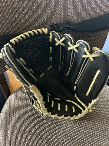 미즈노 프로 오더 그로브 다나카 모델