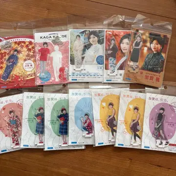 모닝구무스메. 카가 카에데 카가 온천향 아크릴 스탠드 12종