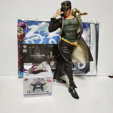 죠죠의 기묘한 모험 피규어와 제일복권 하위상 세트