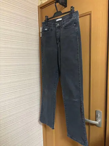 Lee 그레이 부츠컷 데님