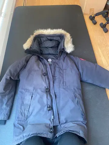 Canada Goose 3438M 네이비 다운 자켓