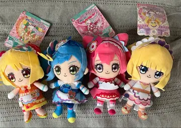 딜리셔스 파티 프리큐어 큐어 프렌즈 봉제 인형 4체 세트