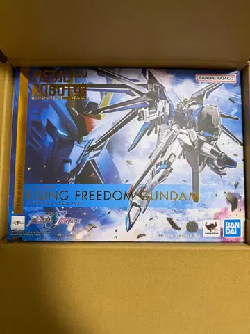 [ 미개봉 새상품 ] METAL ROBOT혼 라이징 프리덤 건담