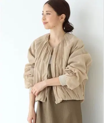 20SS 데밀룩스 빔즈 BEAMS V넥 개더 블루종