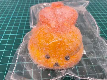 kikisquishy*완판템*분말 코팅 엎드린 토끼 M