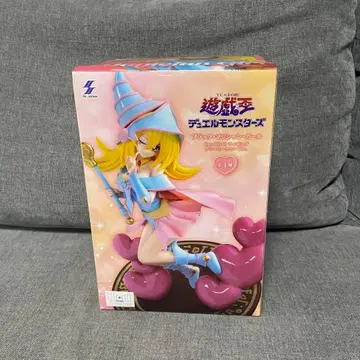 유희왕 블랙 매지션 걸 피규어