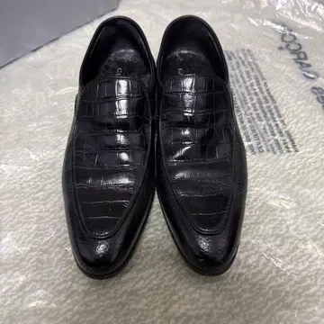 GARNIER 블랙 가죽 로퍼 15000