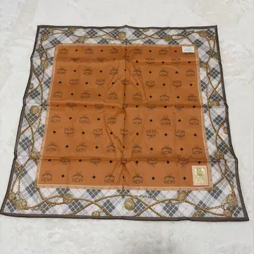 [ 미사용 새상품 ] MCM 비세토스 모노그램 체크 무늬 손수건