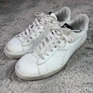 새상품급 diadora 가죽 스니커즈 game low p 25.5