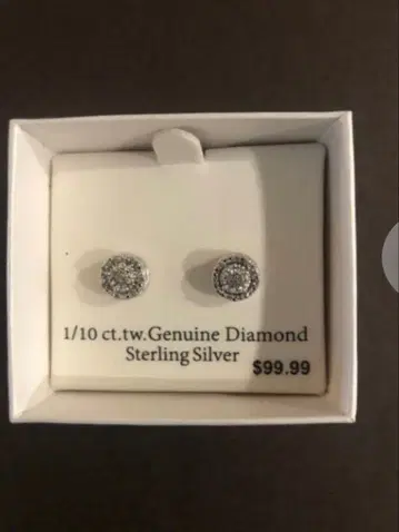 1/10 ct.t.w. 다이아몬드 스털링 실버 귀걸이