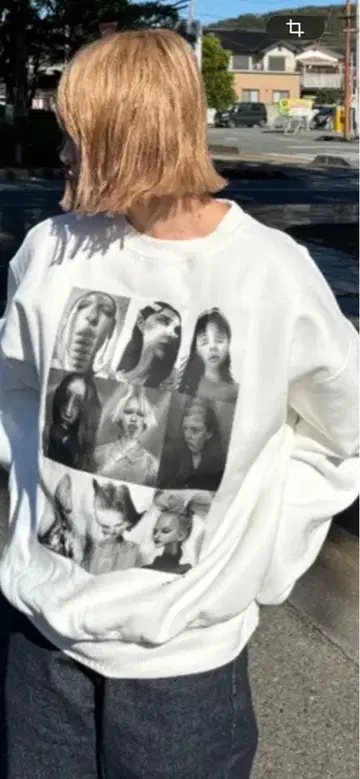 새상품 SHESAME 6,995엔 그래픽 맨투맨 M 사이즈