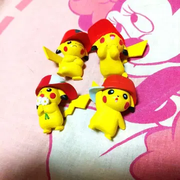 피카츄 모자 피규어 4개 세트