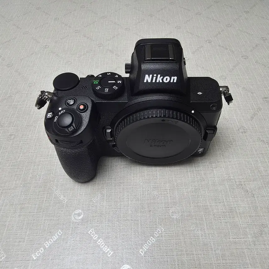 니콘 Z5 풀박스 판매합니다