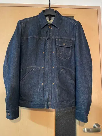 가격 인하 중 Wrangler 논네이티브 데님 자켓 2 (L)