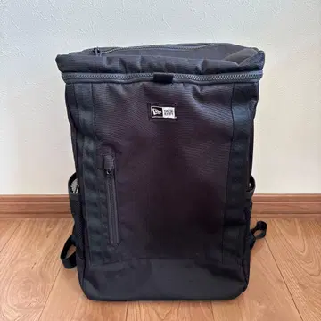 New Era (뉴에라) 블랙 백팩