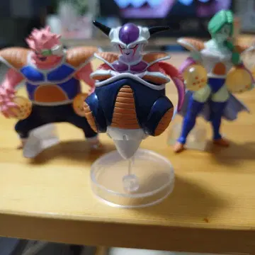 HG 드래곤볼 Z 프리저 도도리아 자봉