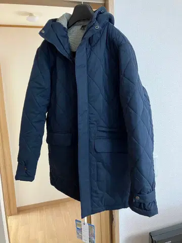 네이비 퀼팅 자켓 후드 부착