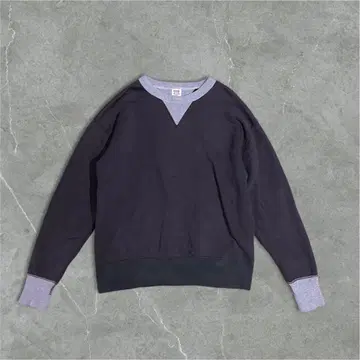 BARNS 반스 COZUN 크루넥 맨투맨 양쪽 V 가제트