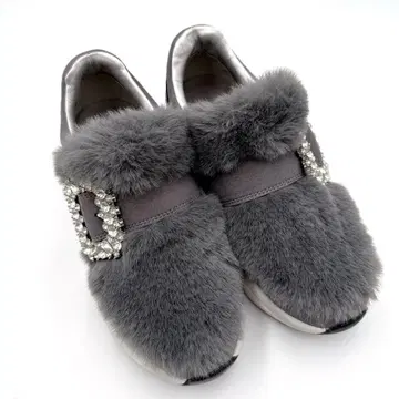 새상품급 +diana 에코 퍼 슬립온 비쥬 스니커즈 22.5cm