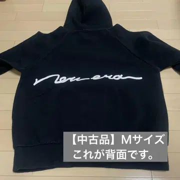 NEW ERA 블랙 후드티 MEDIUM