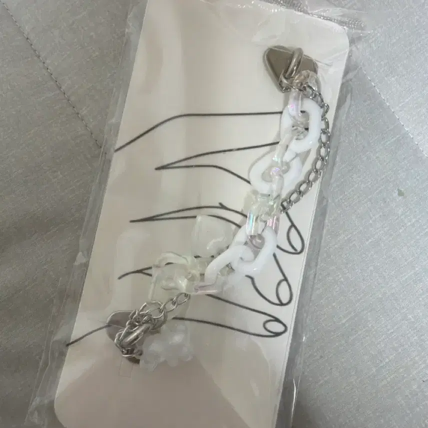 スマートフォンアクセサリー