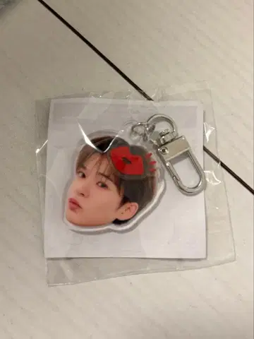 treasure 아사히 얼굴 아크릴 키링