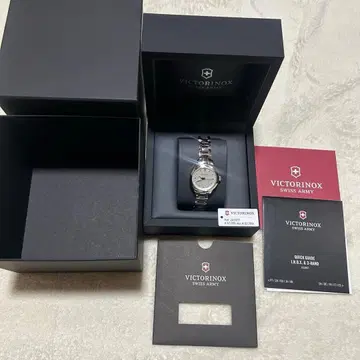 victorinox 손목시계 웜 화이트