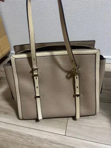 이탈리아 스프레드 가죽 스퀘어 토트백