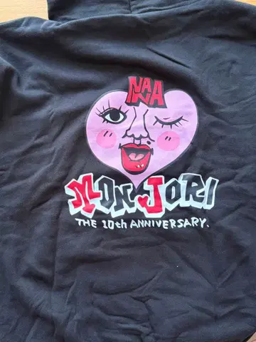 후지사와 나나 몬죠리 후드티 XL 블랙