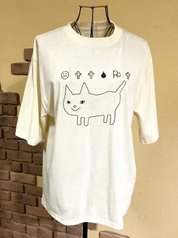 요네즈켄시 2023 공상 고양이T 화이트 L