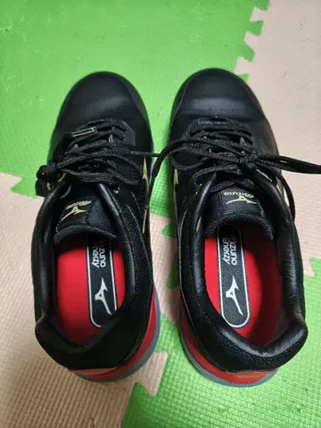 안전화 Mizuno 트레이닝용 스파이크 블랙/레드