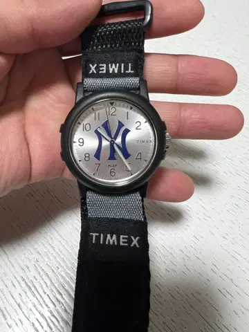 TIMEX 뉴욕 양키스 시계