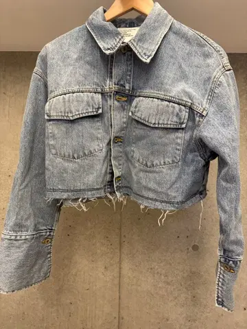 FRAY ID ( 프레이 아이디 ) 숏 데님 자켓