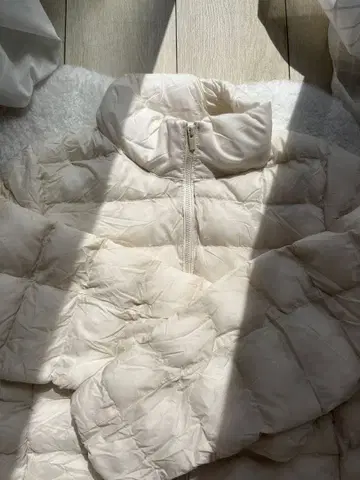 PUFFTECH L 사이즈 울트라 라이트 다운 자켓 유니클로