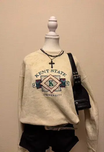 켄트 주립대학교 트레이닝복 맨투맨